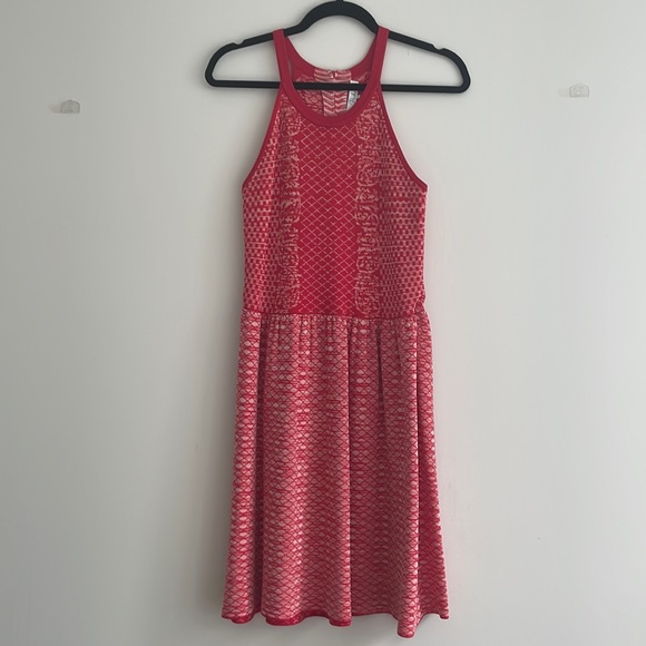 Parker dress - Picture 1 of 3